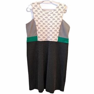 Fit and flare sleveless dress XXL QC designer